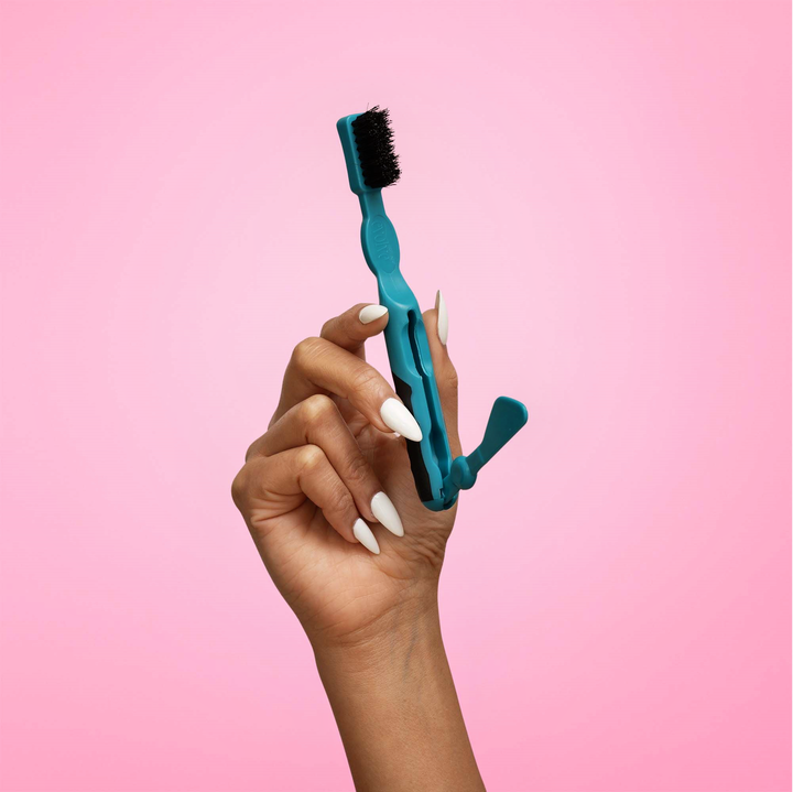 Evolve® Scoop & Swoop Edge Brush 5274